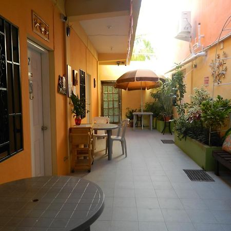 Bella Sombra Guest House Downtown 伯利兹城 客房 照片