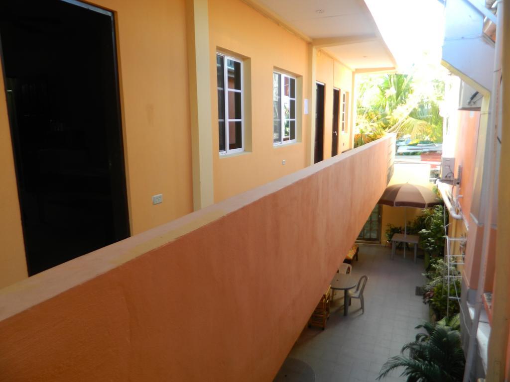 Bella Sombra Guest House Downtown 伯利兹城 客房 照片