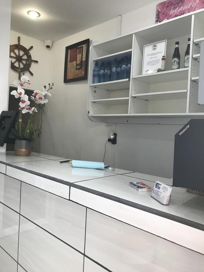 Bella Sombra Guest House Downtown 伯利兹城 外观 照片